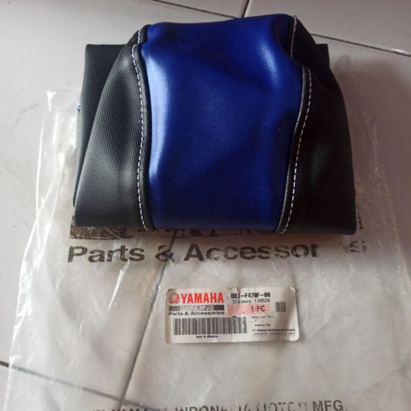 SARUNG KULIT JOK AEROX 125 BIRU PART ORIGINAL YAMAHA