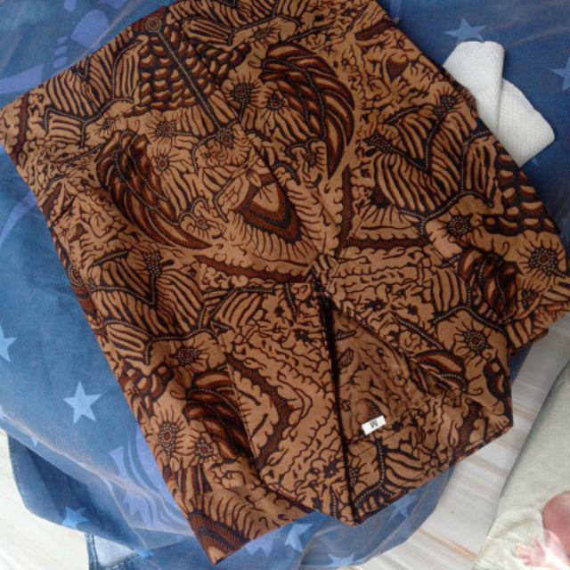Kemeja Batik Panjang Motif Mataraman