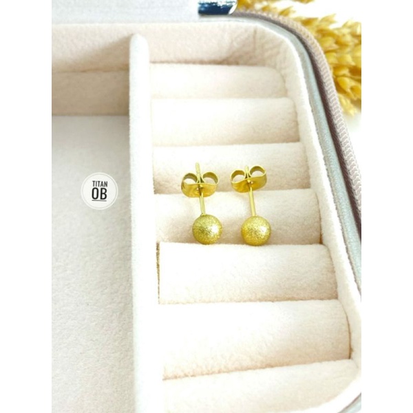 Anting Tusuk Ukir Pasir Gold Titanium N27112107