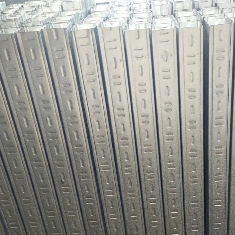 HOLLOW GALVALUM 2x4 (0,3)