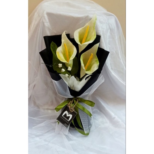 Buket Bunga Wisuda Mini / Buket Bunga Artifisial / Calla lily