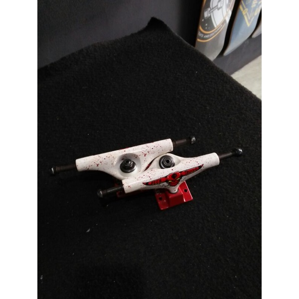 Truck skateboard Peer Trucks size 5.25