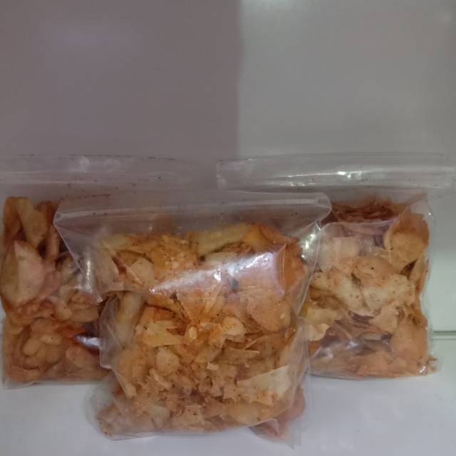 

Kripik singkong pedas