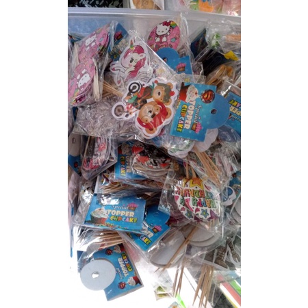 

hiasan kue ulang tahun berbagai motif