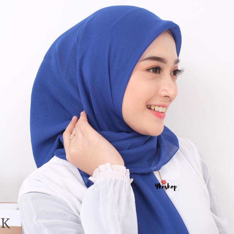 Bella Square / Jilbab Segiempat Bella Pollycotton