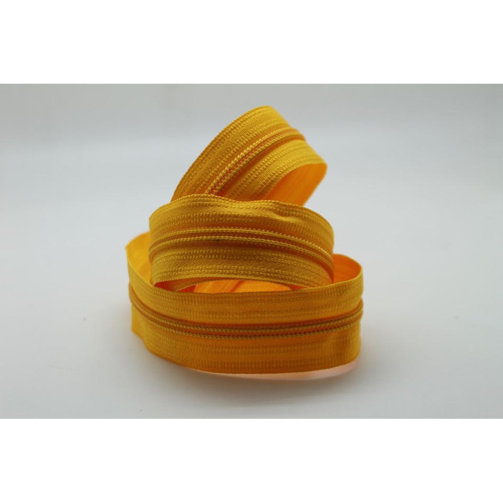

Dijual Zipper / Retsleting No. 5 Gerigi Plastik Limited