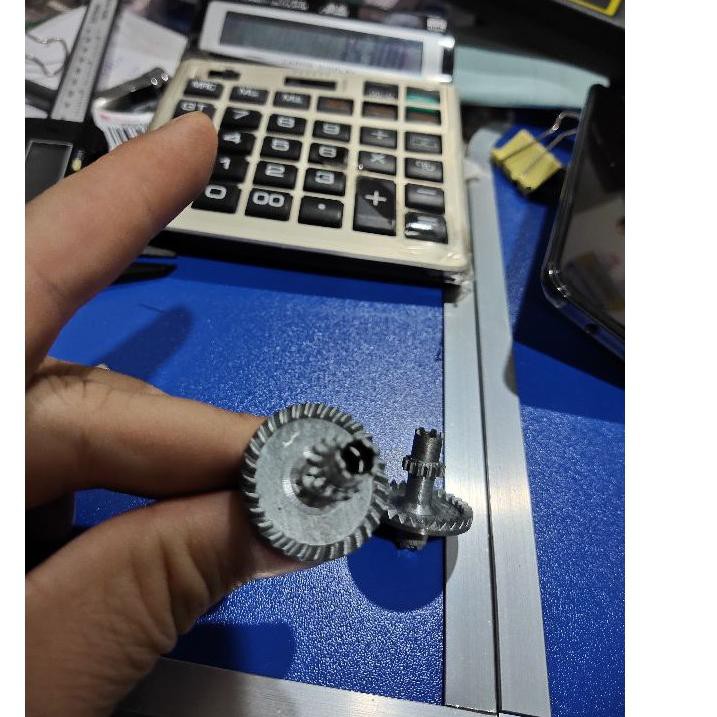 Serbuuuu gigi payung main gear atau pinion untuk reel 2000 3000 yang cocok aja
