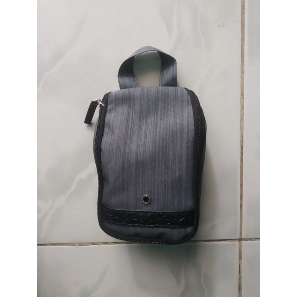 Bvlgari travel kit for man by Emirates