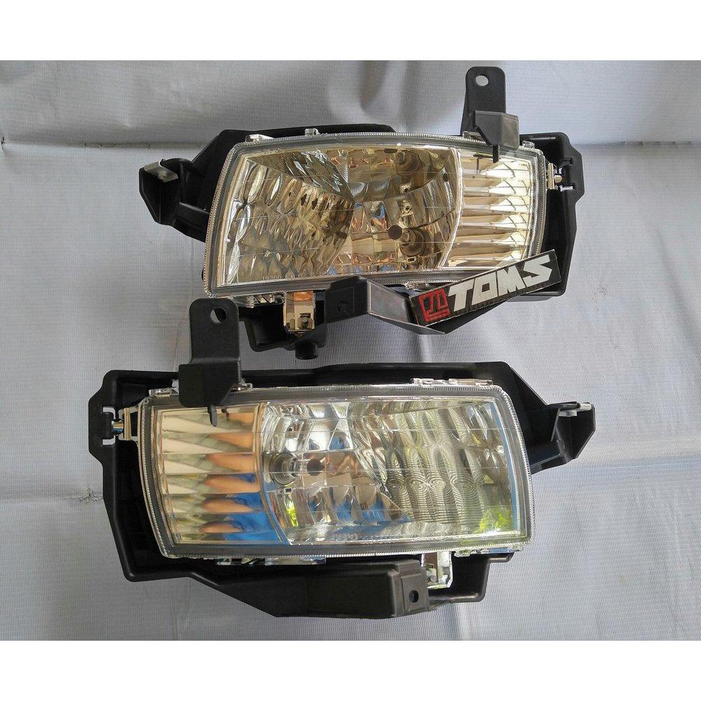 Foglamp Fog Lamp Innova 2005 2006 2008 Toyota Inova Lampu Kabut Quality Spek Original Lengkap