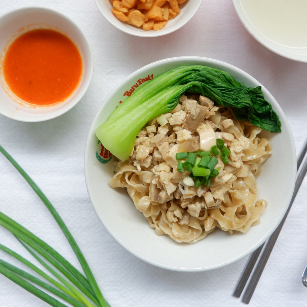 

Bakmi Ayam Ny. Ocha (HALAL)