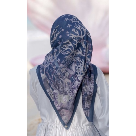 Buttonscarves mermaid deep ocean new