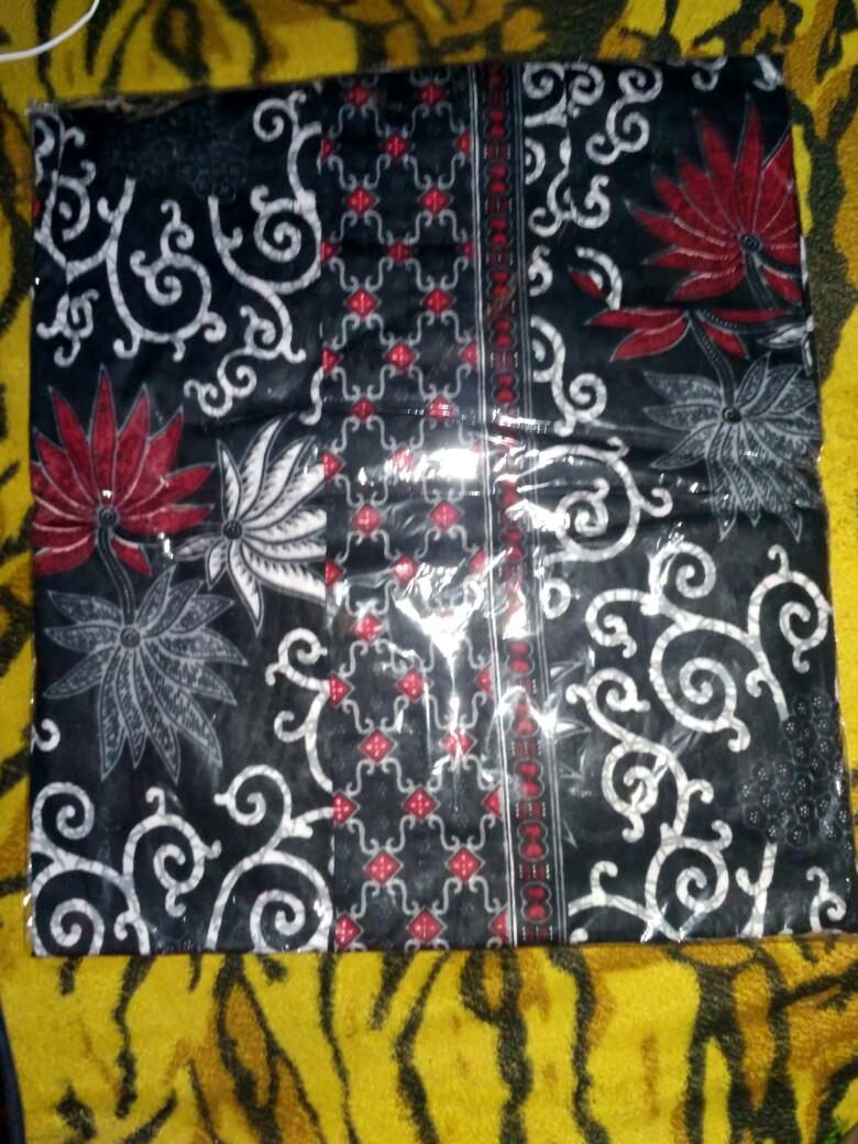 Kemeja Pria Lengan Panjang Motif Kembang Langit
