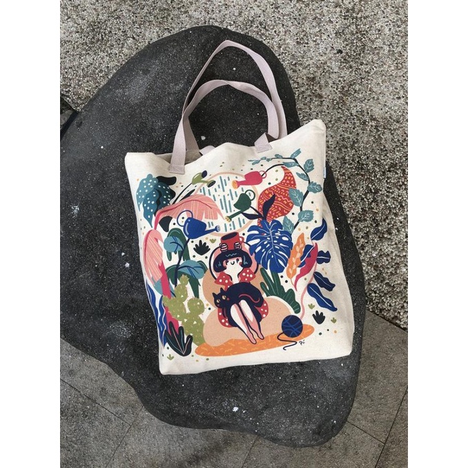 

Kusus Hari Ini Katoen Ecobag Tas Canvas Belacu Tebal - Plantnoobi Girl With Plants Berkualitas