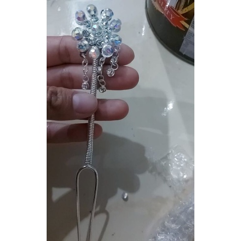 Mentul / Kembang Goyang Kecil.