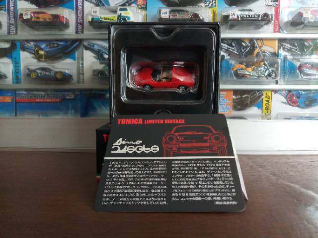 Tomica TLV Ferrari Dino 246 GTS