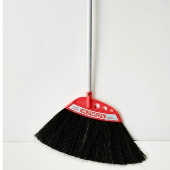 Sapu Ijuk Cap 2 Macan