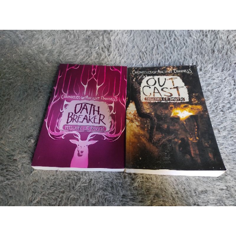 out Cast dan Oath Breaker by Michelle Paver