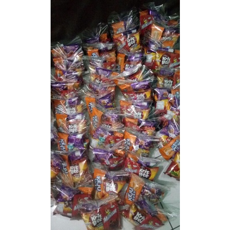 

paket snack ulang tahun 6000 / souvenir ulang tahun / paket ultah