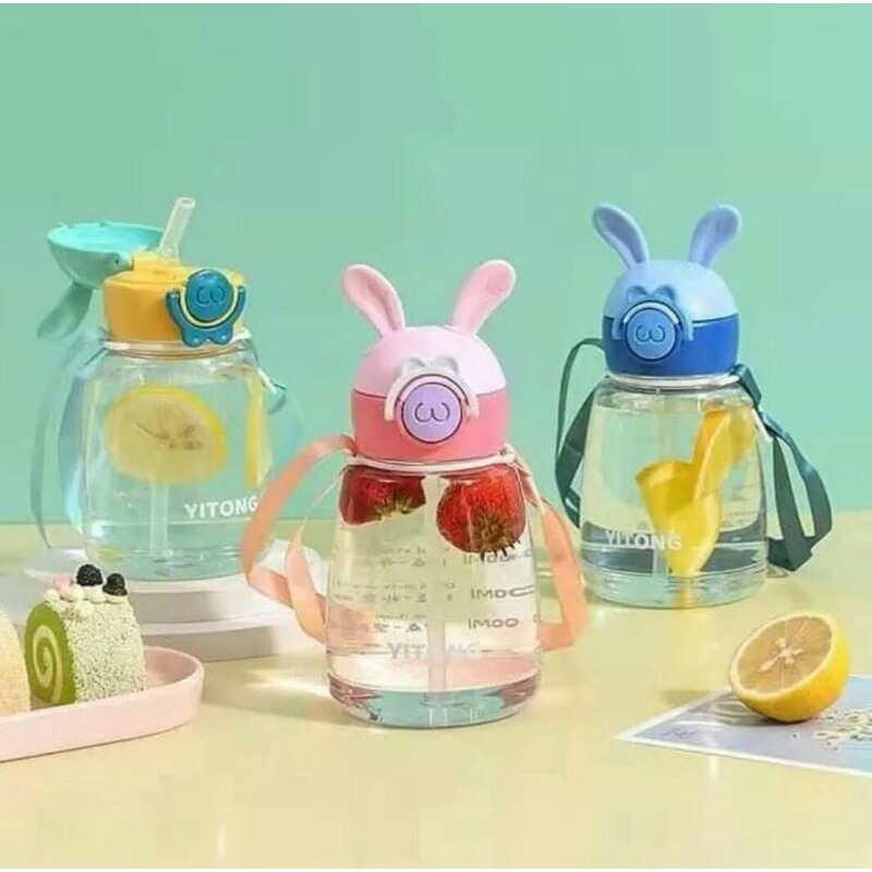 BOTOL AK YITONG 800 ML..karakter lucu ..