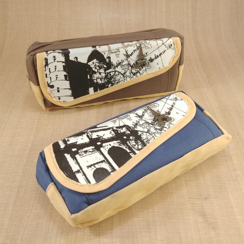 

pencase 1712 motif black & white logo eifell