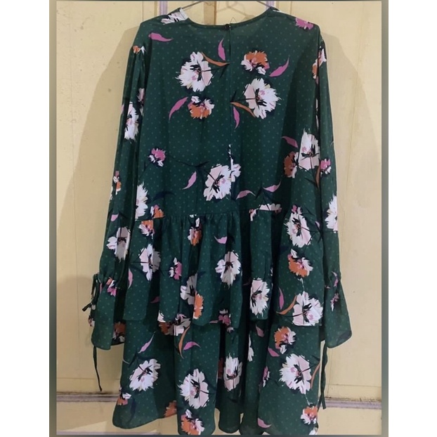 Preloved Trick n tricky top