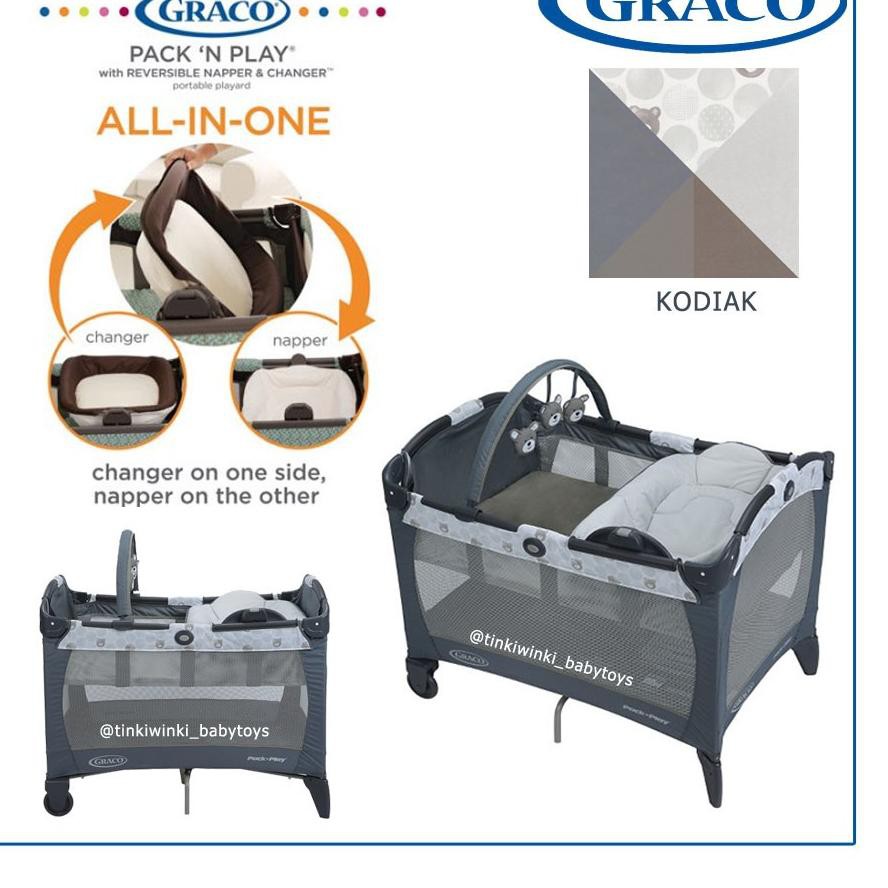 pack and play portable napper and changer