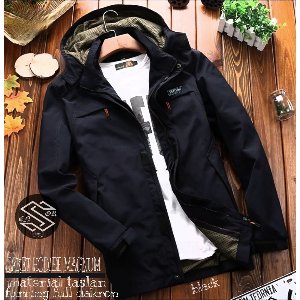 JAKET ANTI AIR PRI Limited Hoodie pria 2022 gambar JAKET ANTI AIR PRI Limited Hoodie pria 2022 gambar