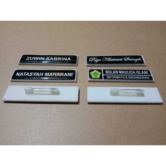 PAPAN NAMA AKRILIK PENITIK/NAME TAG AKRILIK RESIN/NAMA DADA/PIN NAMA