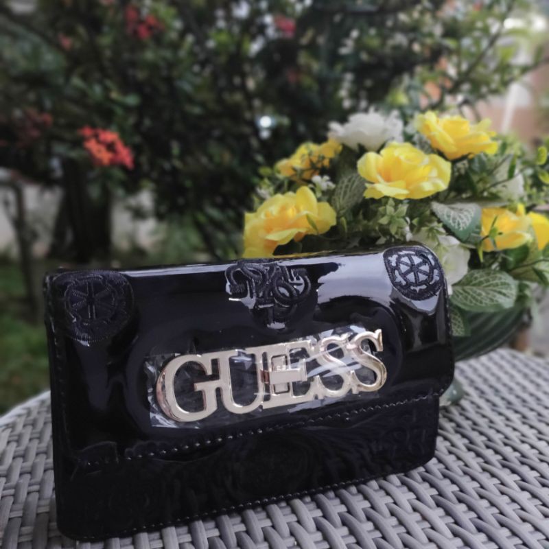 GUESS CHIC MINI CROSSBODY TAS SLING RANTAI GUESS TETANGGA