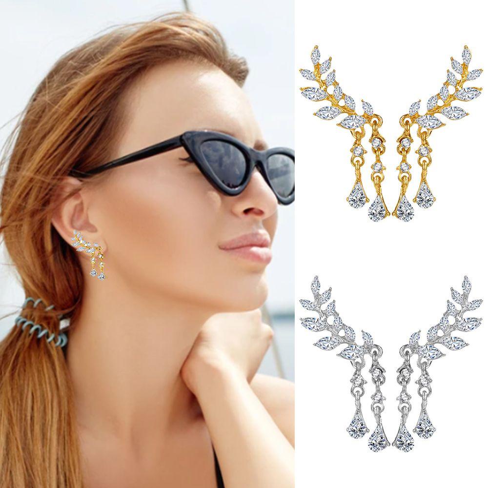 Anting LILY Fashion Flash Wanita Lady Crystal