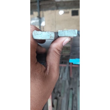 Plat Strip Besi 25mm Tebal 8mm Panjang 10cm