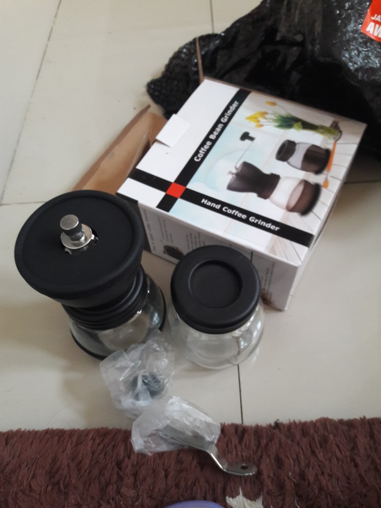 Coffee Grinder Alat Penggiling Kopi Grinder Manual Peralatan Kopi Manual Coffee Maker Hand Grinder