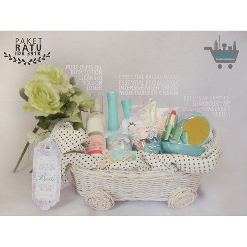 paket seserahan pernikahan / lamaran kosmetik wardah tipe RATU