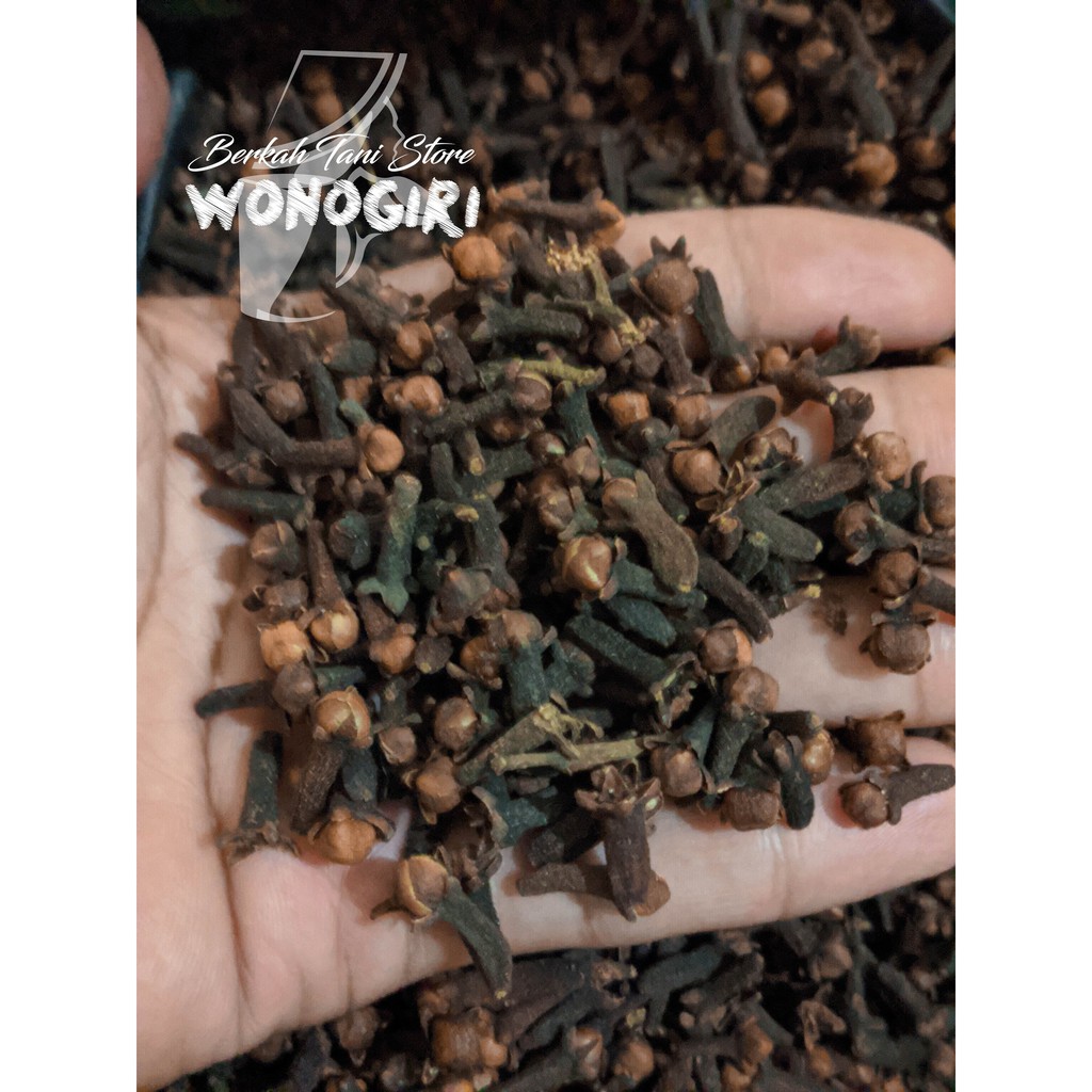 

CENGKEH / CENGKIH KERING 500 gram