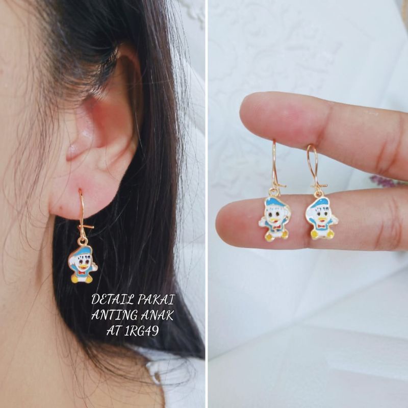 Anting Anak Karakter Cocok Dipakai Sehari hari