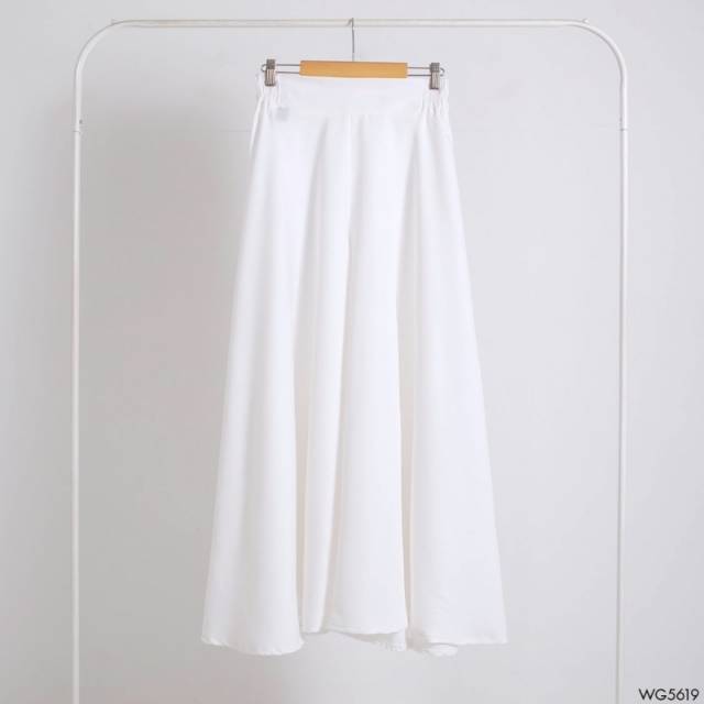 WIDE WHITE PANTS FIT TO L Kulot Lebar Putih Palazzo Cantik Original Realpict