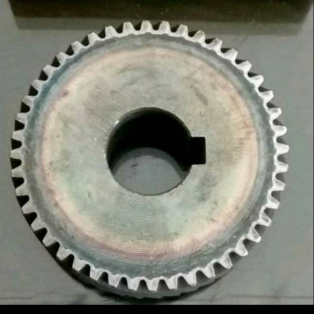 gear circular saw serkel potong kayu makita modern