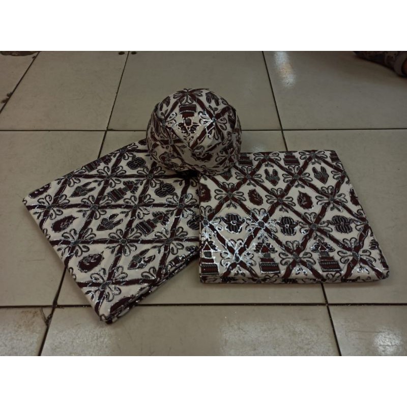 Kain Prada sepasang + blangkon/KAIN PANJANG BATIK HALUS  /KAIN BATIK SOLO CANTING MAS JARIK