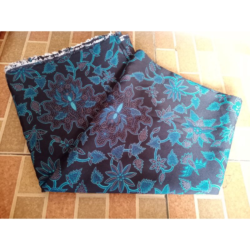 Kain Batik Halus Sutra