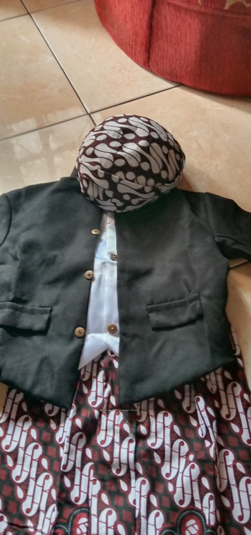 Beskap Hewes Ovj Anak / Beskap Sikepan Anak / Beskap+rok Batik Putih+blangkon / Beskap Bayi Balita
