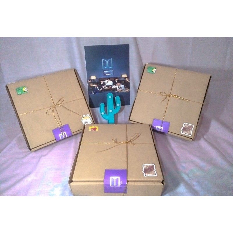 

HAMPERS BTS