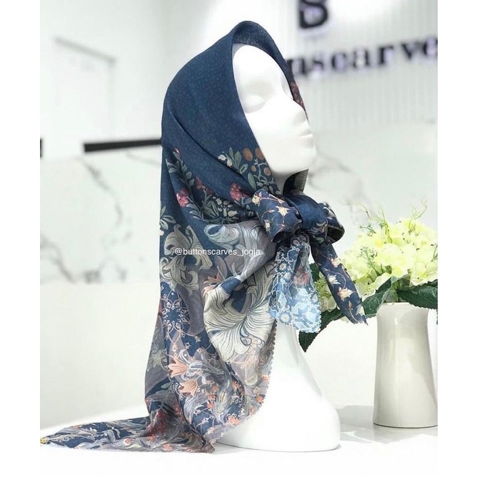 TOPKAPI ROYAL BLUE BUTTONSCARVES SERIES