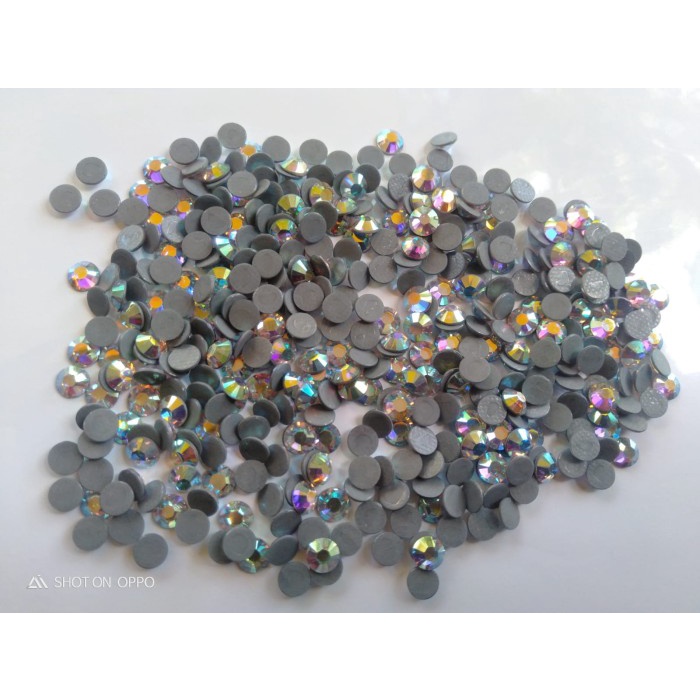 Manik Manik Crystal Tempel / Setrika 2028 Ss 20 AB (isi 20pc)