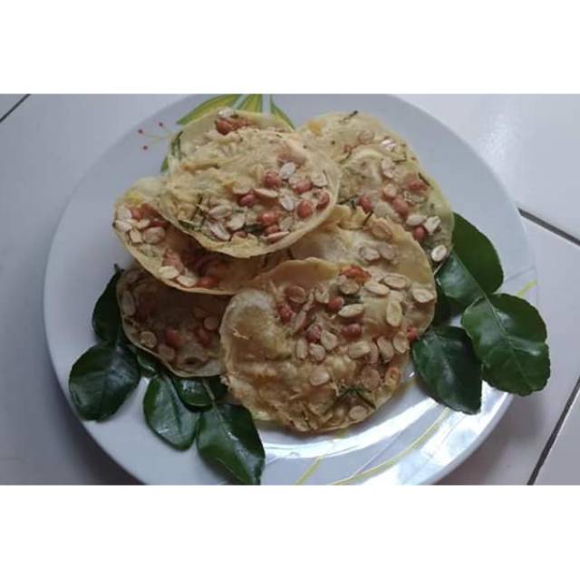 

Peyek Kacang Tanah Cetak