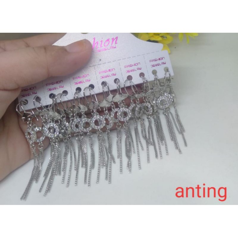 Jurai Panjang Anting Xuping