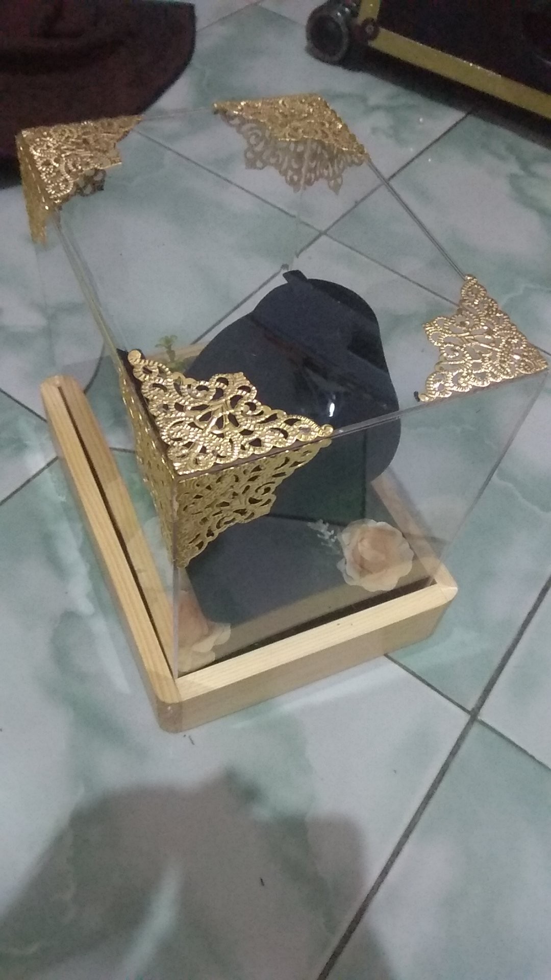 Tempat Perhiasan Akrilik