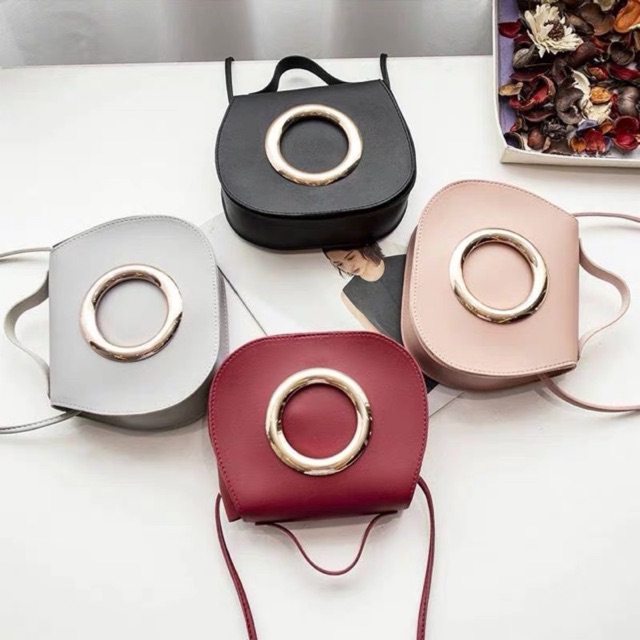 BEEDOO BD 730 - TAS SELEMPANG WANITA IMPORT - TAS SELEMPANG LUCU BULAT - TAS IMPORT - TAS WANITA