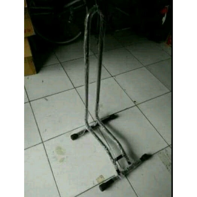 Paddock sepeda super MTB