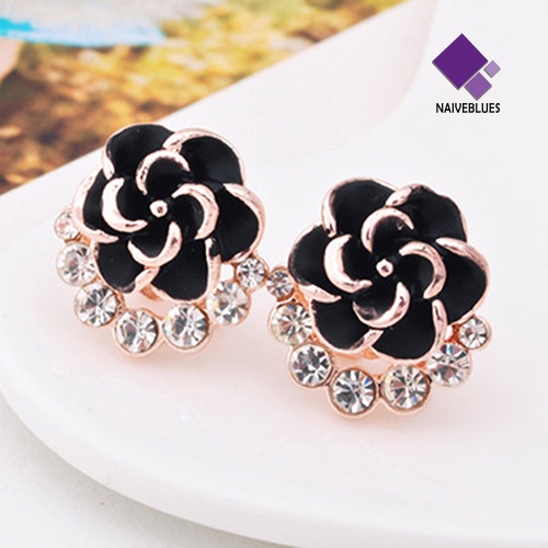 Anting Stud Bentuk Bunga Peony Camellia Bahan Alloy Aksen Berlian Imitasi Untuk Wanita