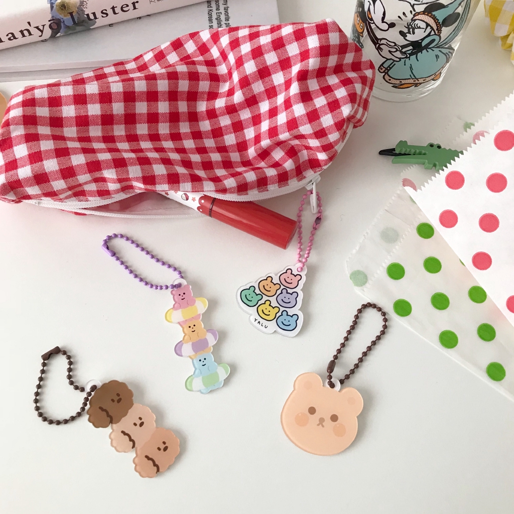 Korean lucu fudge beruang akrilik keychain, In airpods yang sama lengan pelindung menggantung tas rantai liontin